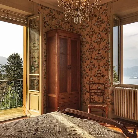 Giuseppina * Stresa
